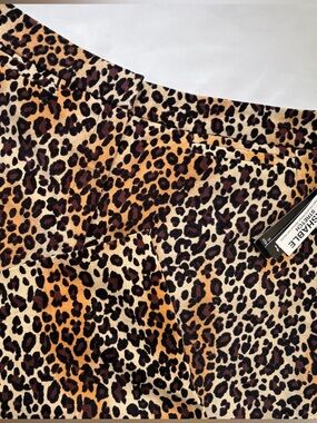 NWT Larry Levine Y2K Cheetah Print Cropped Pants Size 14